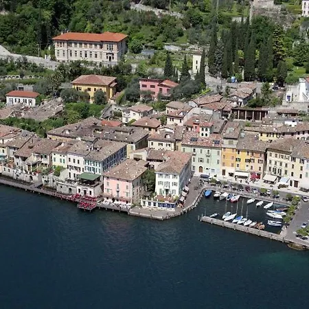Garni Riviera Hotel