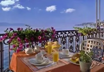מלון Garni Riviera